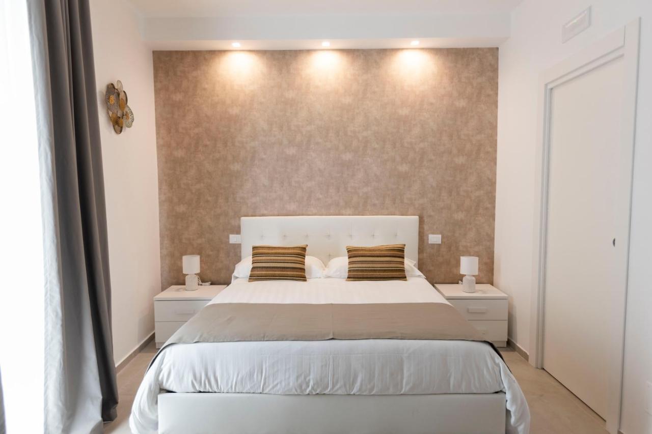 B&B Torre Canina Suite & Rooms Trani Exterior foto